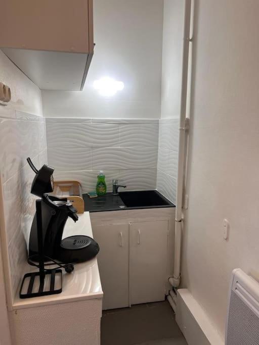 Appartement Idealement Situe Montereau-faut-Yonne Eksteriør bilde