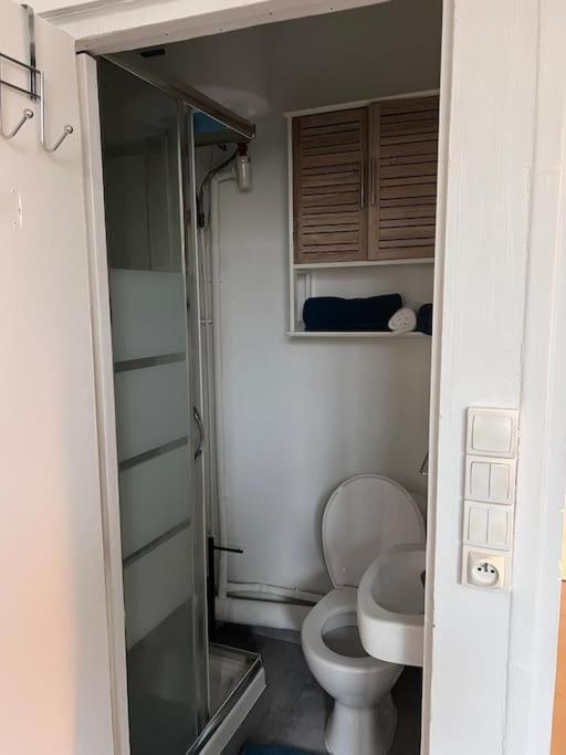 Appartement Idealement Situe Montereau-faut-Yonne Eksteriør bilde